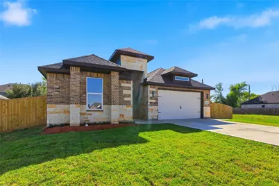 214 Manor Avenue, Arcola, TX 77583 - Photo 1