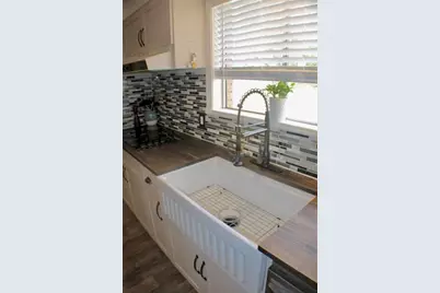 3250 Minglewood Drive, Beaumont, TX 77703 - Photo 8