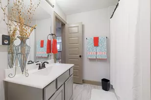7810 Leighton Trl, Pasadena, TX 77505 - Photo 28