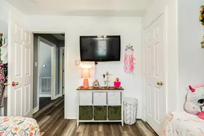 617 E Myrtle Street, Angleton, TX 77515 - Photo 20