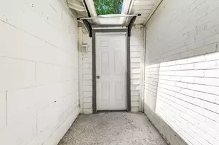 4356 Phlox St, Houston, TX 77051 - Photo 26