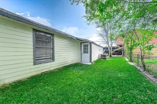 4356 Phlox St, Houston, TX 77051 - Photo 48
