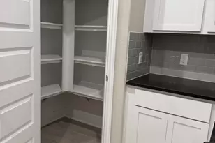 4026 San Andres Ln, Houston, TX 77045 - Photo 16