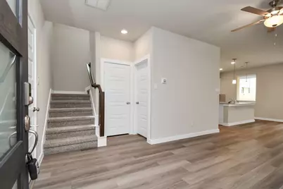 8408 Rising Stream Drive, Houston, TX 77063 - Photo 8