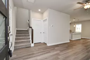 8408 Rising Stream Dr, Houston, TX 77063 - Photo 8