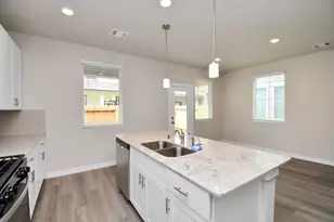 8408 Rising Stream Dr, Houston, TX 77063 - Photo 20