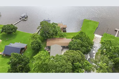 453 Sandy Lane, Onalaska, TX 77360 - Photo 36