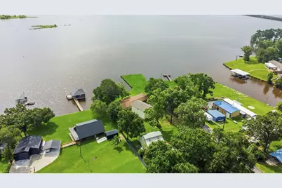 453 Sandy Lane, Onalaska, TX 77360 - Photo 38