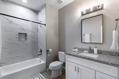 4661 Clover Street #B, Houston, TX 77051 - Photo 24