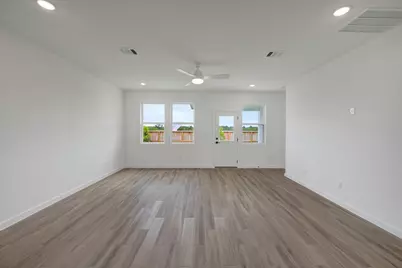 339 West Rose Marie Lane, Montgomery, TX 77356 - Photo 10