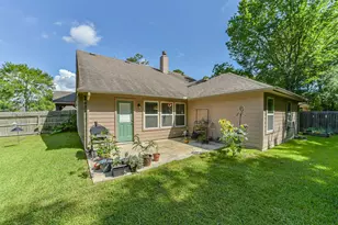 16338 Azimuth Dr, Crosby, TX 77532 - Photo 36