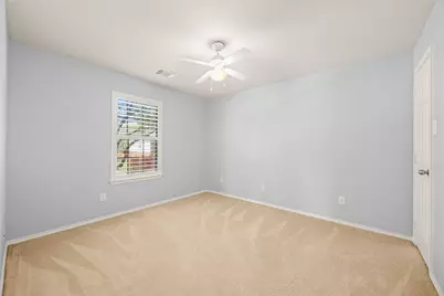 9526 Wakefield Village Drive, Houston, TX 77095 - Photo 32