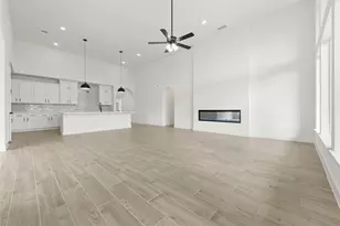 2825 Nova Bch Dr, Texas City, TX 77568 - Photo 8