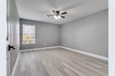 12335 Iris Hollow Way, Houston, TX 77089 - Photo 16