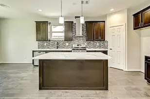 17903 Pleasantglen Ct, Spring, TX 77379 - Photo 8
