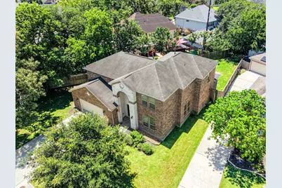 17903 Pleasantglen Court, Spring, TX 77379 - Photo 2