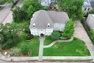 5701 Sugar Hill Dr, Houston, TX 77057 - Photo 4