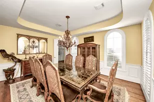 5701 Sugar Hill Dr, Houston, TX 77057 - Photo 8