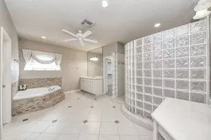 5701 Sugar Hill Dr, Houston, TX 77057 - Photo 26