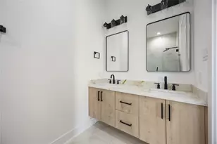 7961 Henson St, Houston, TX 77028 - Photo 20