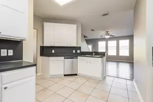 12131 English Brook Cir, Humble, TX 77346 - Photo 10