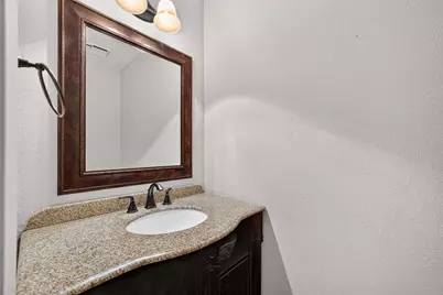 11 N Mossrock Road, The Woodlands, TX 77380 - Photo 20
