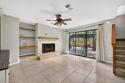 11 N Mossrock Road, The Woodlands, TX 77380 - Photo 10