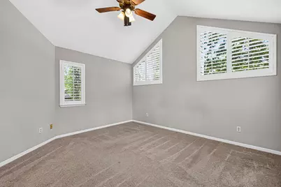 11 N Mossrock Road, The Woodlands, TX 77380 - Photo 26
