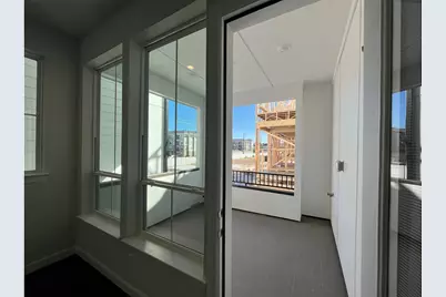 2802 Grand Fountains Drive #F, Houston, TX 77054 - Photo 26