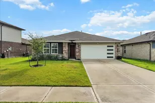 8207 Sugar Cane Ln, Rosharon, TX 77583 - Photo 2