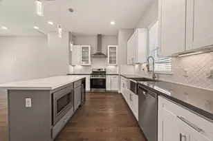 2010 St Charles St, Houston, TX 77003 - Photo 18