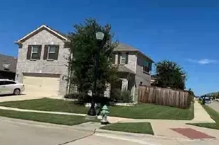 2700 Tobias Ln, Aubrey, TX 76227 - Photo 2