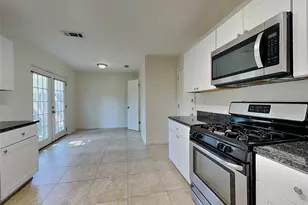 2738 Springstone Dr, Spring, TX 77386 - Photo 2