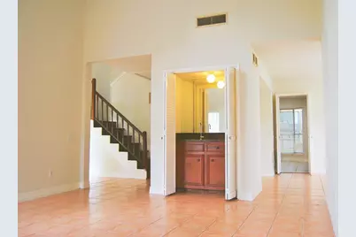 2127 Woodland Springs Street, Houston, TX 77077 - Photo 4