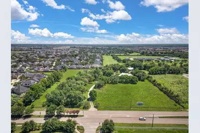 7003 Meadowview Estates Court, Sugar Land, TX 77479 - Photo 6