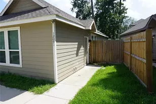 12091 Canal St, Willis, TX 77318 - Photo 2