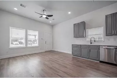 7993 Attwater Street, Houston, TX 77028 - Photo 6