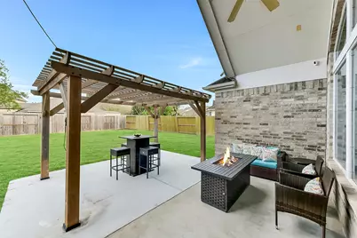 2413 Mountain Falls Court, Friendswood, TX 77546 - Photo 32