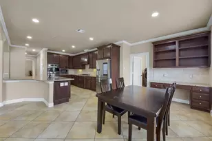 2413 Mountain Falls Ct, Friendswood, TX 77546 - Photo 16