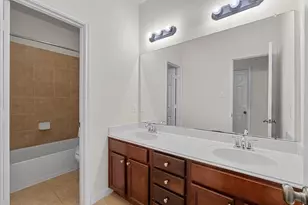 4705 La Escalona Dr, League City, TX 77573 - Photo 20