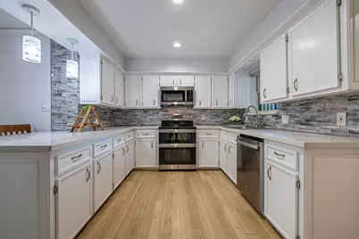 14131 Hillvale Drive, Houston, TX 77077 - Photo 6