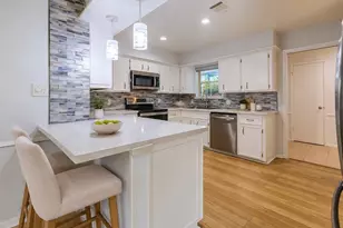 14131 Hillvale Dr, Houston, TX 77077 - Photo 4