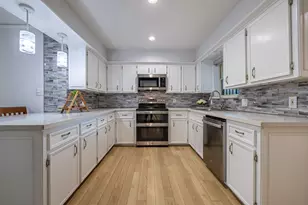 14131 Hillvale Dr, Houston, TX 77077 - Photo 6