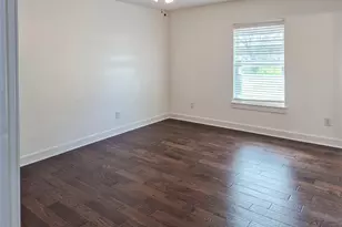 253 County Rd 840, Angleton, TX 77515 - Photo 20