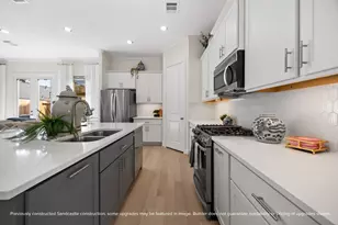 1534 W 34th St, Houston, TX 77018 - Photo 8