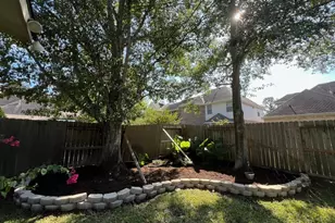 22715 Bloomridge Cir, Katy, TX 77450 - Photo 4