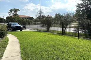 5417 Ennis St, Houston, TX 77004 - Photo 2