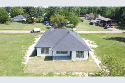 234 Candlelight Lane, Livingston, TX 77351 - Photo 4