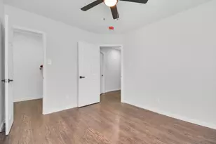 262 1/2 De Boll St, Houston, TX 77022 - Photo 14