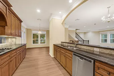 1402 Thompson Street, Houston, TX 77007 - Photo 16